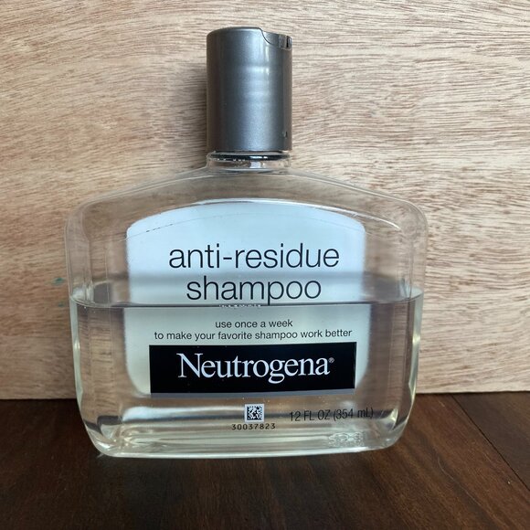 Neutrogena Anti-Residue Shampoo 12 fl oz *Read* - Picture 1 of 3
